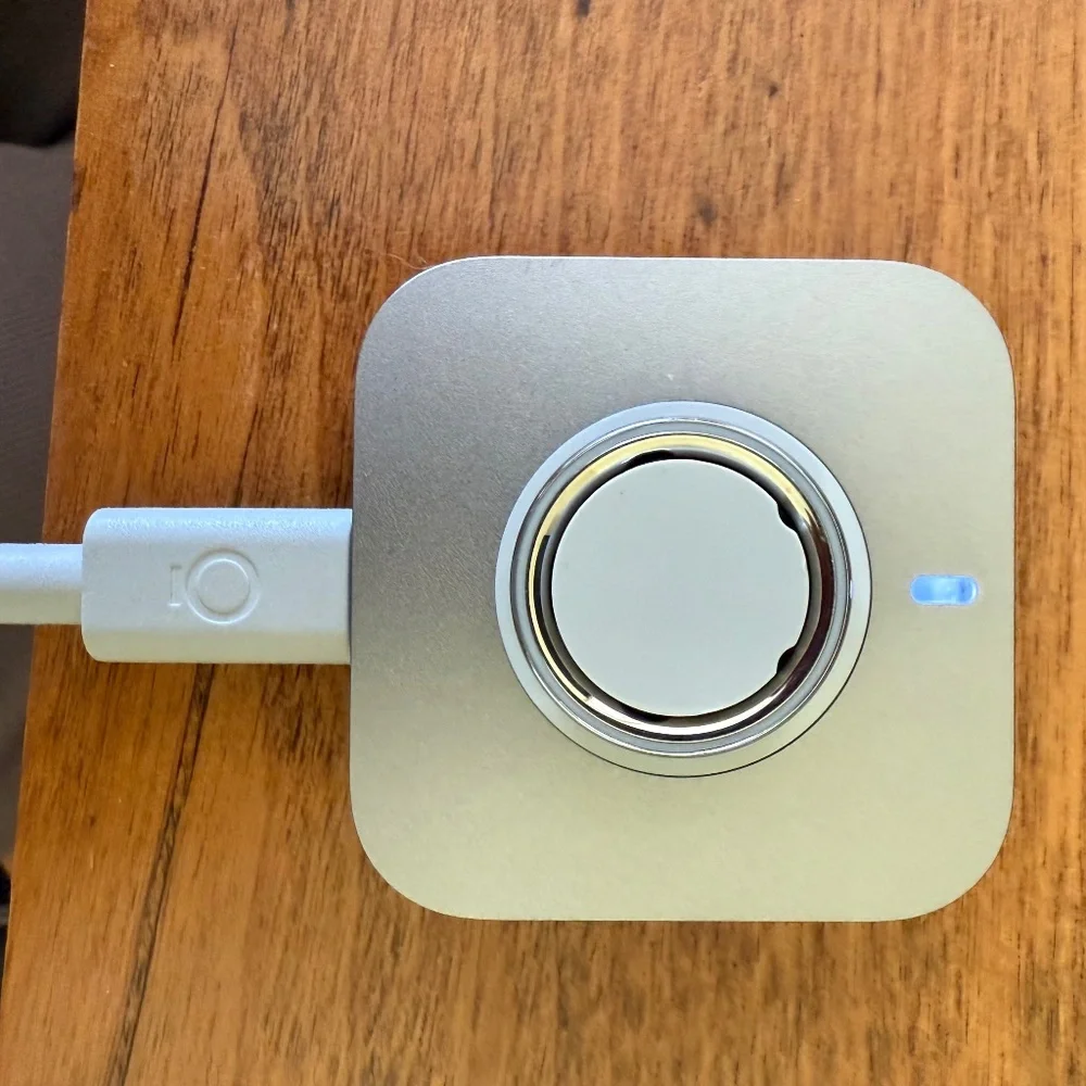 Oura Ring 4 Charger (non working Ring included Silver Size 8)